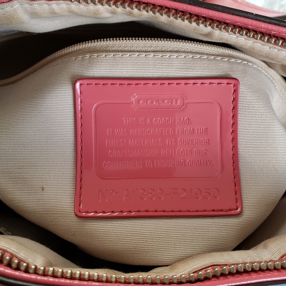 Coach Monogram Purse Coral - Picture 7 of 8